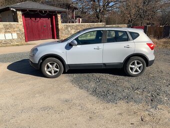 Nissan Qashqai 1.6 Tekna panorama - 3