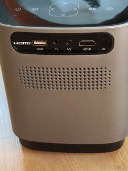 Rigal RD-853 Mini Portable Upright Projector 720P - 3