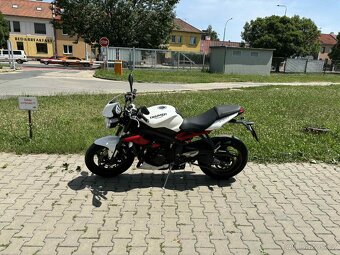 Street Triple 675 R - 3