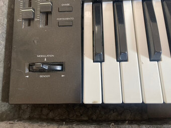 Roland D50, lineární syntezátor - 3