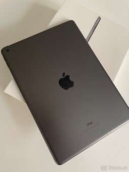 Apple iPad 9. generace – 64 GB, Wi-Fi, Space Gray - 3