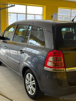 Opel Zafira 1.8 103kW - 7 míst r.v. 2009 - 3
