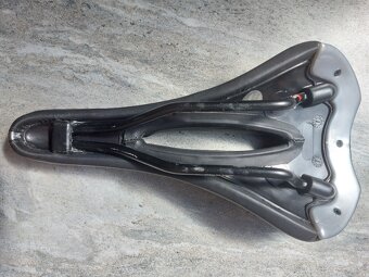 Cykl.sedlo Selle Italia Sport Gel Flow S2 sedlo černá-NOVÉ - 3
