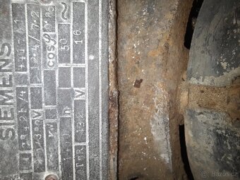 Třífázový motor Siemens, těžký na cirkulárku - 3