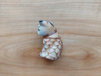 Porcelánová soška kočka kočička kotě drátkování ruční výroba - 3