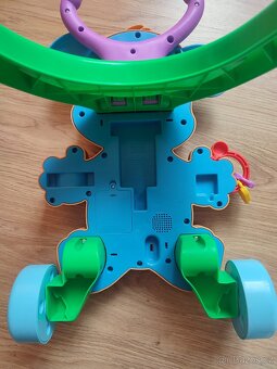 Chodítko Fisher Price pejsek - 3