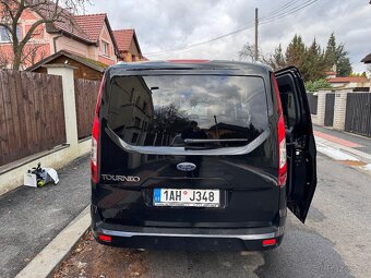 Ford grand tourneo connect - 3
