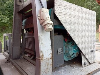 Prodám Avia D120 4x4 montážní plošina - 3