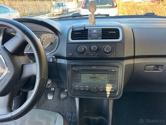 prodám ŠKODA FABIA, 1,4 63kW, 2009 - 3