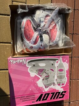 Dívčí brusle, velikost stavitelná EU 32-35 - 3