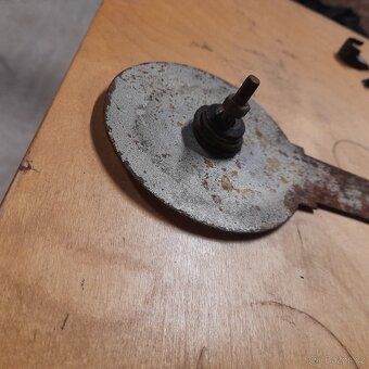 Díly z nějakého USA vozu , stewart - 3