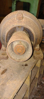 Hřídel cirkulárky - 3