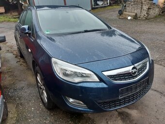 Opel Astra 2.0 cdti - 3