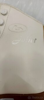 Různé dívčí brusle - 3