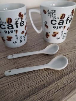 Hrnečky Café - 3