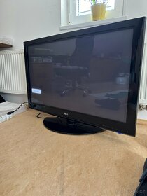 Televize LG 42PQ3000 - 3