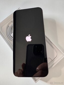 Apple iPhone 15 Pro Max 256 GB - 3