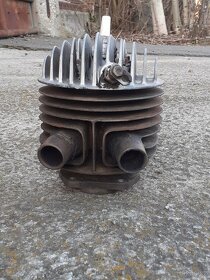 Válec s hlavou na ČZ 125 b ,t - 3