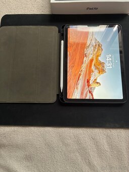 iPad Air 5 64 GB Wi-Fi + Cellular a Apple Pencil 2 - 3