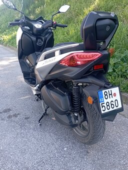 Yamaha x-max 300 - 3