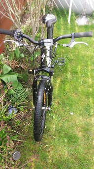 Horské kolo Specialized Hotrock 20" můžu POSLAT s lehkým AL - 3