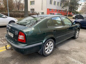 Škoda Octavia 1.6 74 KW 2000 - 3