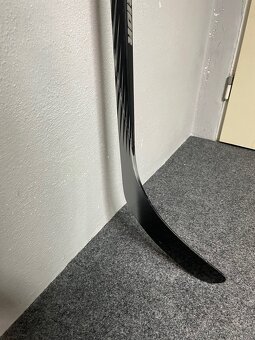 Nová juniorská hokejka WARRIOR AK - 3