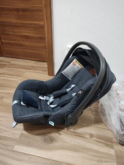 Vajíčko Inglesina Huggy+základna (Isofix) - 3