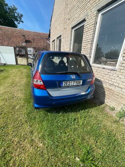 Honda jazz na díly nebo opravu - 3