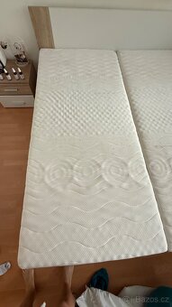 Postel 180x200 + matrace + noční stolky - 3