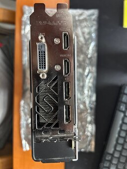 SAPPHIRE NITRO+ RADEON RX 580 8GB - 3