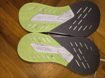 Sportovní boty Adidas lighstrike vel. 42,5 - 3