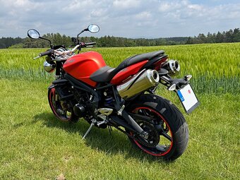 Triumph Street Triple 675 R 78KW - 25 tis. KM, ČR, r. 2010 - 3