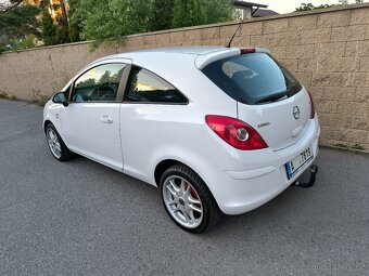 Opel Corsa 1.4i 16V Active,75kw klima , tempomat T.Z - 3