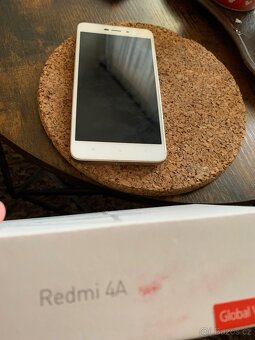 Prodám starší telefon Xiaomi Redmi 4A - 3