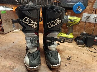 Prodám dětský motokrosový komplet Thor + boty - 3