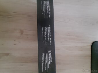 Koupelnová políčka. - 3