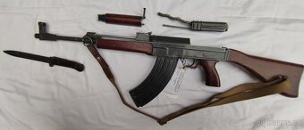 Znehodnocený samopal  vz.58 - 3