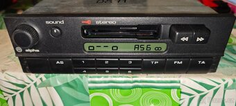 Originální autorádio VW Alpha 4 zelený - 3