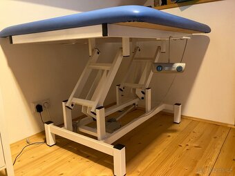 Vojtův hydraulický rehabilitační stůl - 3