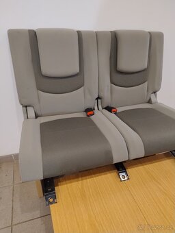 Sedačky Mazda 5 - 3