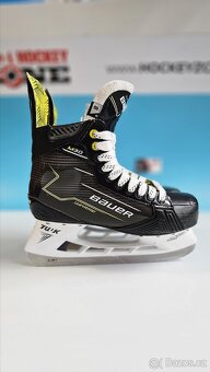 Brusle Bauer Supreme M30 8D - 3