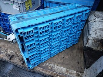 Přepravka klt 6417 modrá pevná - 3