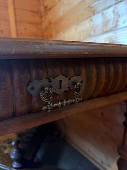 Starožitný stůl dřevěný - 3