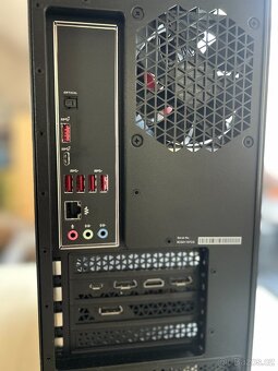 Herní PC OMEN by HP Obelisk 875-1017nc Liquid Cooling - 3