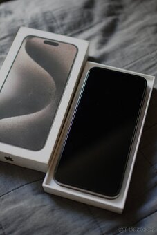 iPhone 15 Pro Max 256 GB - 3