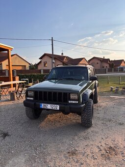 Jeep xj cherokee - 3