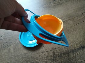 Nevyklopitelná miska pro děti, Gyro bowl - 3