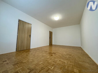 Pronájem bytu 2+1 63 m2 na Sídlišti Míru, Volary - 3