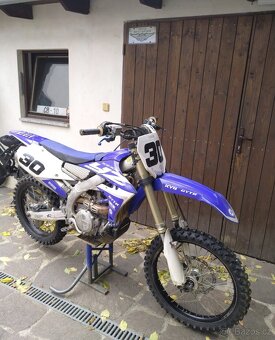 Yamaha yzf 450 - 3